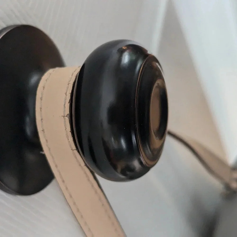 Authentic Michael Kors Jet Set Leather Tote - image 3